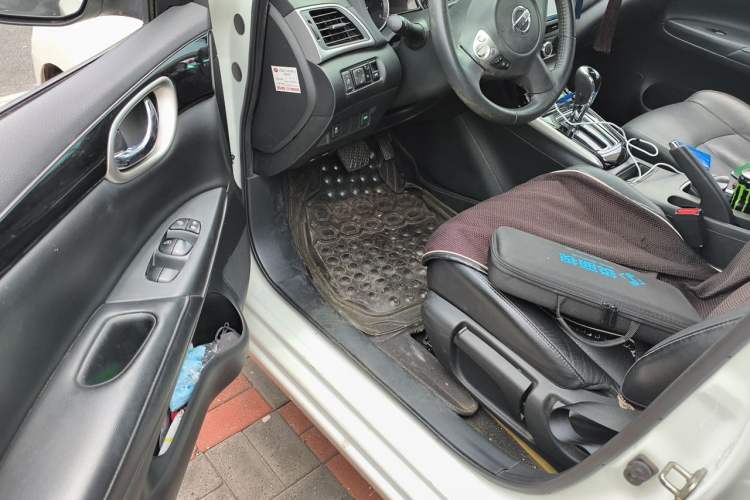 Used Nissan Sylphy 2018 1.6XV CVT Deluxe Edition Driver Seat