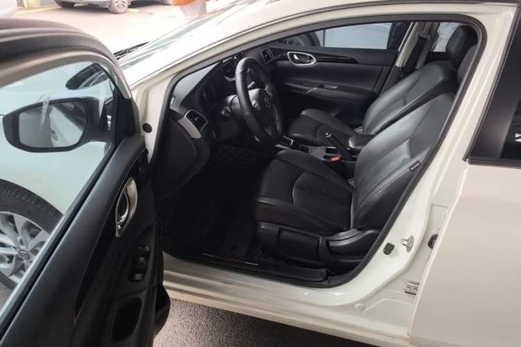 Used Nissan Sylphy 2018 1.6XV CVT Deluxe Edition Driver Seat