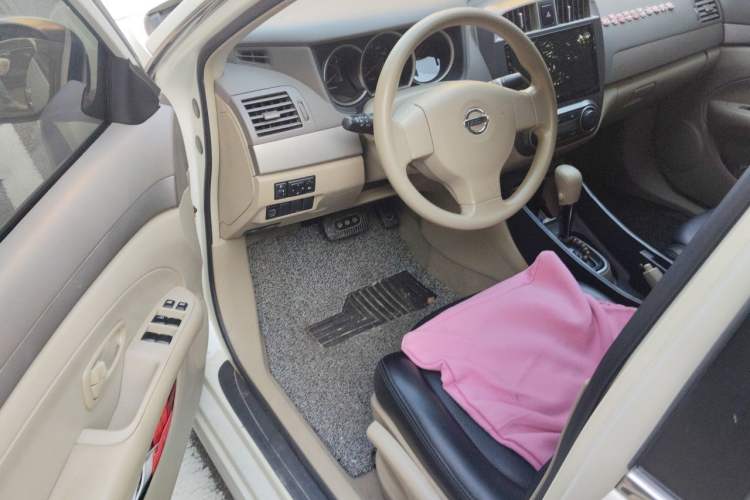 Used Nissan Sylphy 2018 Classic 1.6XE+ CVT Leading Edition Driver Seat