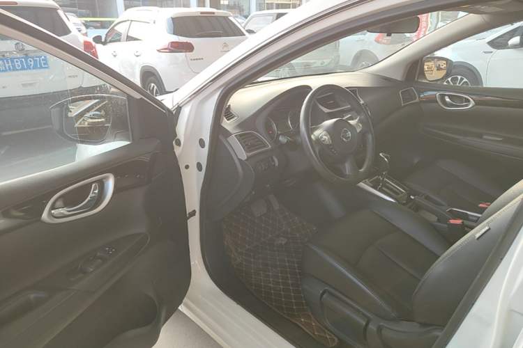 Used Nissan Sylphy 2018 1.6XV CVT Deluxe Edition Driver Seat