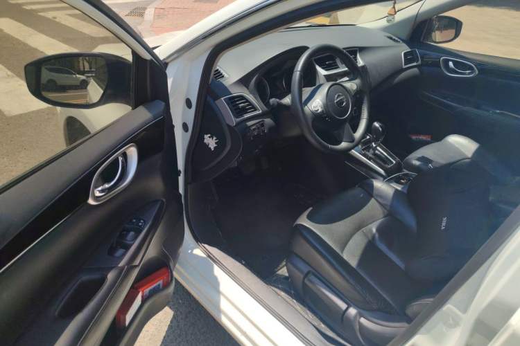Used Nissan Sylphy 2018 1.6XV CVT Deluxe Edition Driver Seat