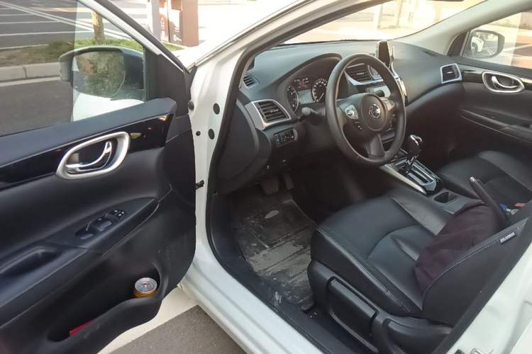 Used Nissan Sylphy 2018 Classic 1.6XE+ CVT Luxury Edition Driver Seat