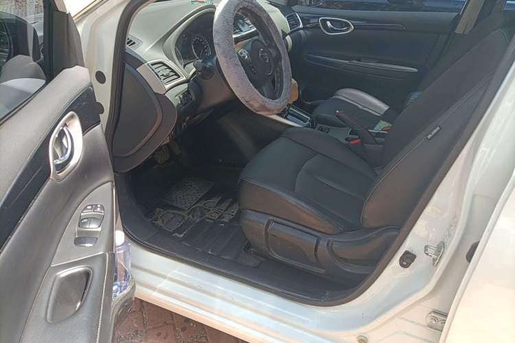 Used Nissan Sylphy 2018 1.6XV CVT Deluxe Edition Driver Seat