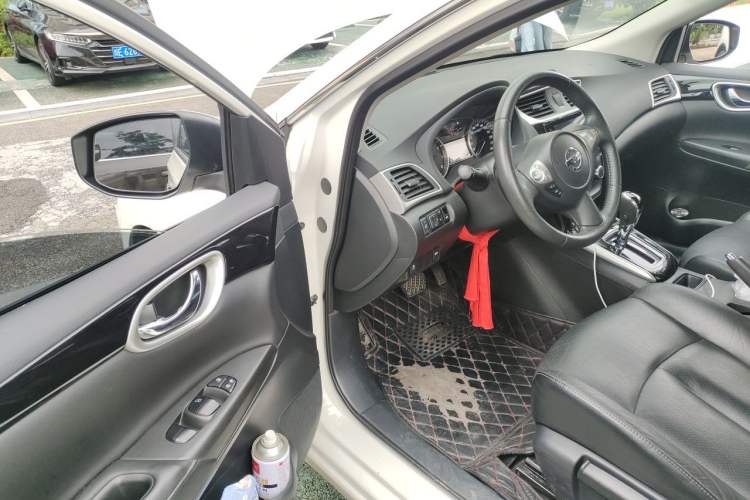 Used Nissan Sylphy 2018 1.6XV CVT Deluxe Edition Driver Seat