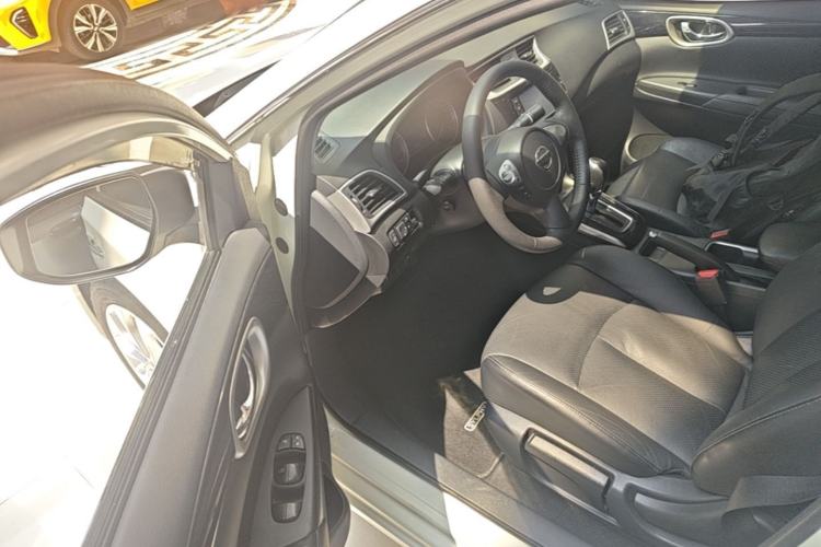 Used Nissan Sylphy 2018 1.6XV CVT Deluxe Edition Driver Seat
