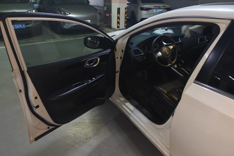 Used Nissan Sylphy 2018 1.6XV CVT Deluxe Edition Driver Seat