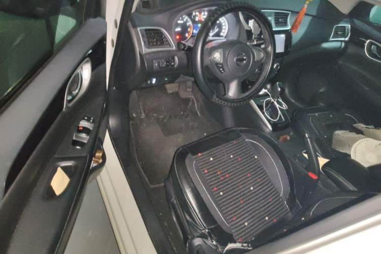 Used Nissan Sylphy 2018 1.6XV CVT Deluxe Edition Driver Seat
