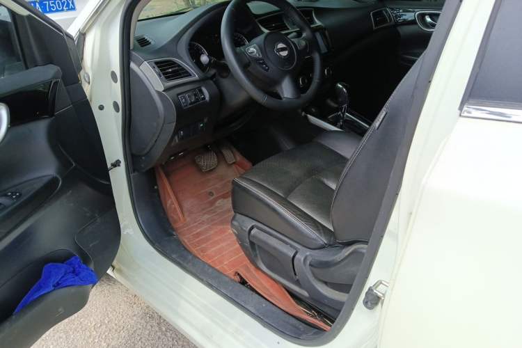 Used Nissan Sylphy 2018 1.6XV CVT Deluxe Edition Driver Seat