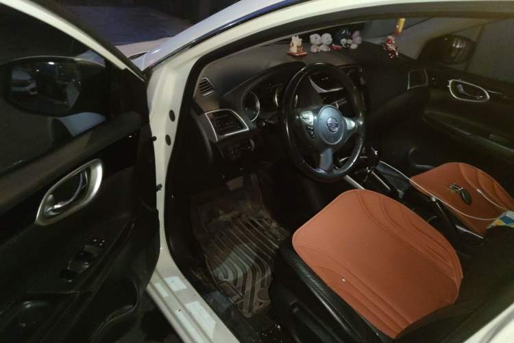 Used Nissan Sylphy 2018 1.6XV CVT Deluxe Edition Driver Seat