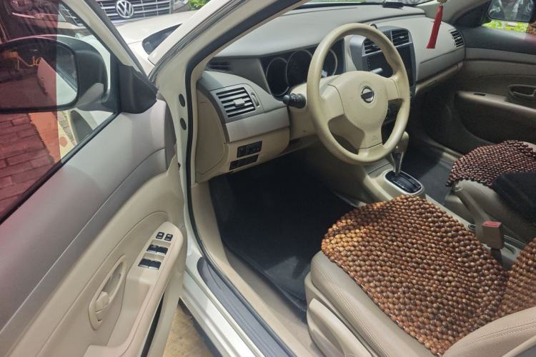 Used Nissan Sylphy 2018 Classic 1.6XE+ CVT Leading Edition Driver Seat