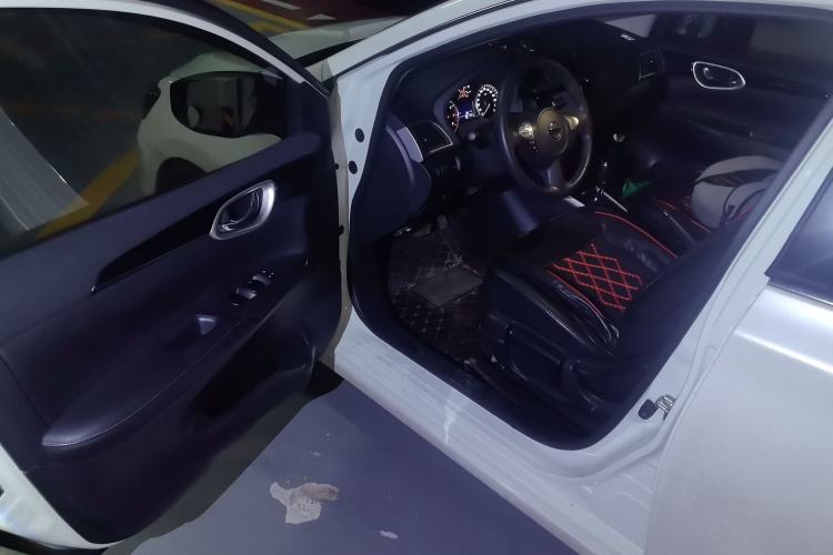 Used Nissan Sylphy 2018 1.6XV CVT Deluxe Edition Driver Seat