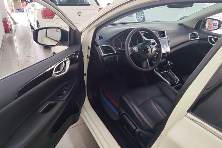 Used Nissan Sylphy 2018 1.6XV CVT Deluxe Edition Driver Seat