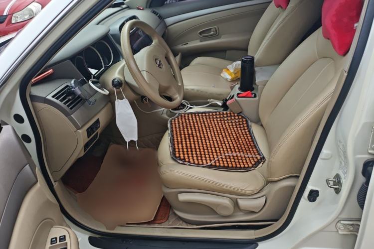 Used Nissan Sylphy 2018 Classic 1.6XE CVT Comfort Edition Driver Seat
