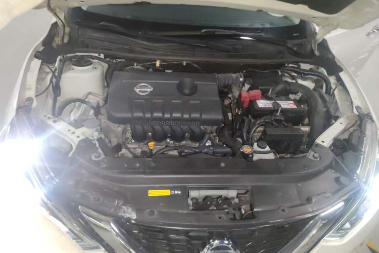 Used Nissan Sylphy 2018 1.6XL Manual Luxury Edition Engine Bay