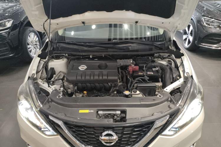 Used Nissan Sylphy 2018 1.6XV CVT Deluxe Edition Engine Bay