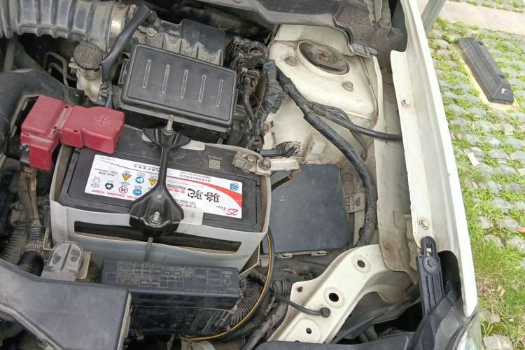 Used Nissan Sylphy 2018 Classic 1.6XE CVT Comfort Edition Engine Bay Left