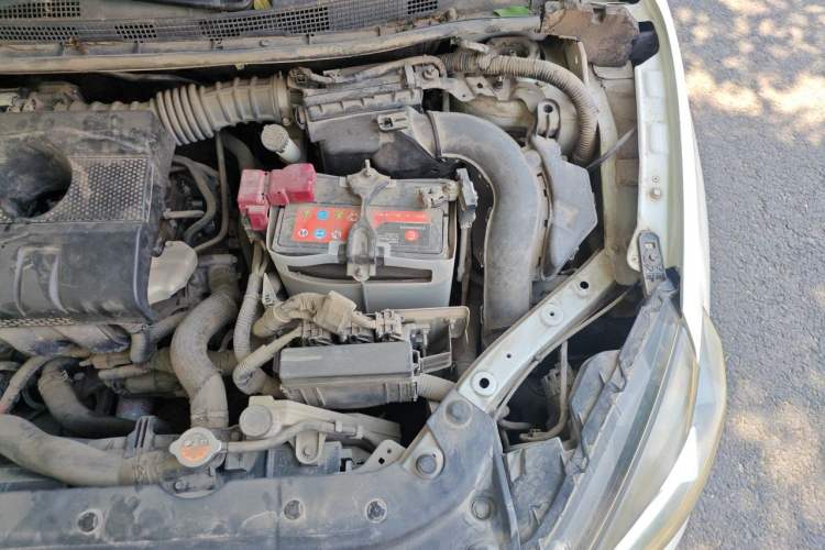 Used Nissan Sylphy 2018 1.6XV CVT Deluxe Edition Engine Bay Left