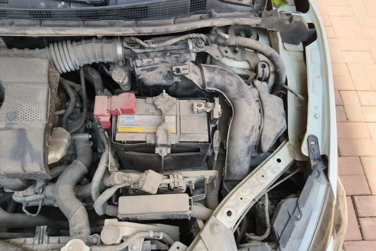Used Nissan Sylphy 2018 1.6XV CVT Deluxe Edition Engine Bay Left