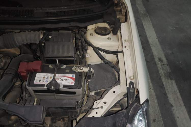 Used Nissan Sylphy 2018 Classic 1.6XE+ CVT Leading Edition Engine Bay Left