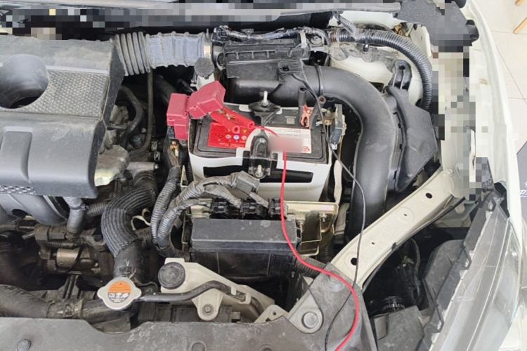 Used Nissan Sylphy 2018 1.6XV CVT Deluxe Edition Engine Bay Left