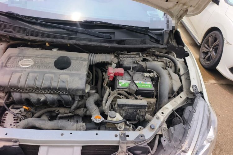 Used Nissan Sylphy 2018 1.6XV CVT Deluxe Edition Engine Bay Left