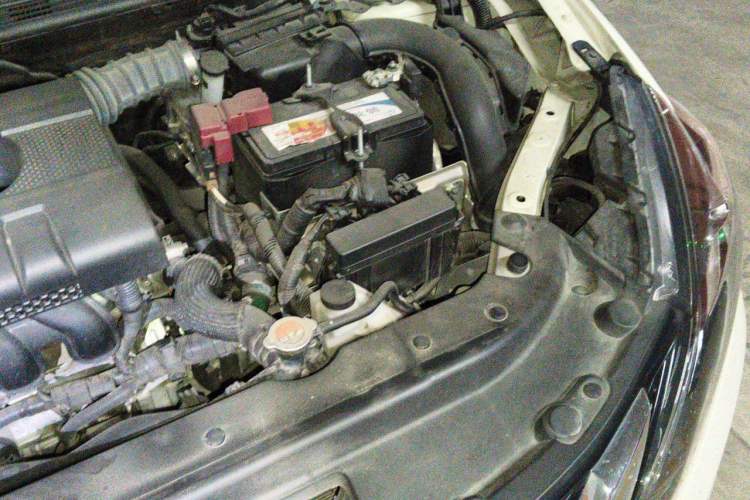 Used Nissan Sylphy 2018 1.6XV CVT Deluxe Edition Engine Bay Left