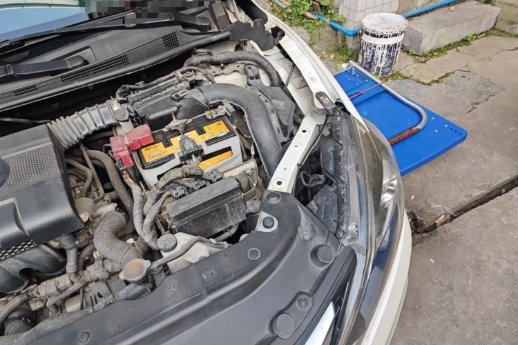 Used Nissan Sylphy 2018 1.6XL Manual Luxury Edition Engine Bay Left
