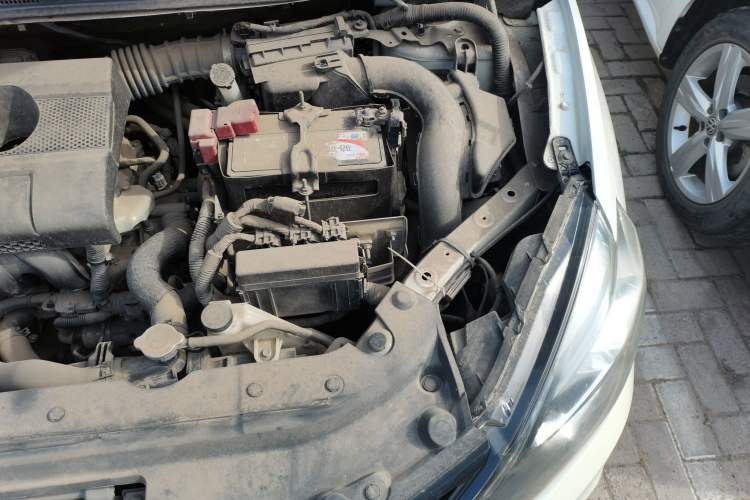 Used Nissan Sylphy 2018 1.6XV CVT Deluxe Edition Engine Bay Left