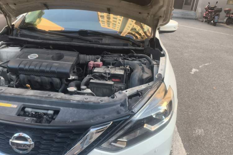 Used Nissan Sylphy 2018 1.6XV CVT Deluxe Edition Engine Bay Left