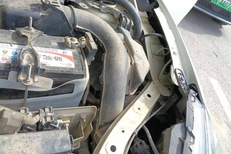 Used Nissan Sylphy 2018 1.6XV CVT Deluxe Edition Engine Bay Left