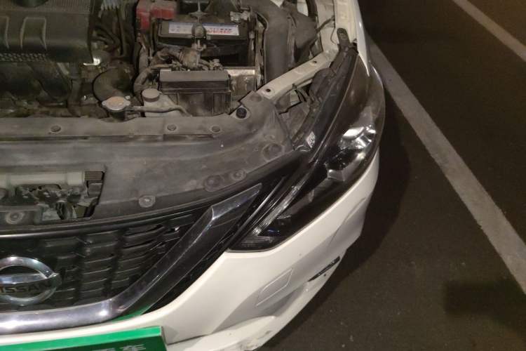 Used Nissan Sylphy 2018 1.6XV CVT Deluxe Edition Engine Bay Left