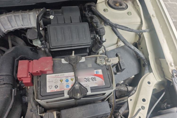 Used Nissan Sylphy 2018 Classic 1.6XE+ CVT Leading Edition Engine Bay Left