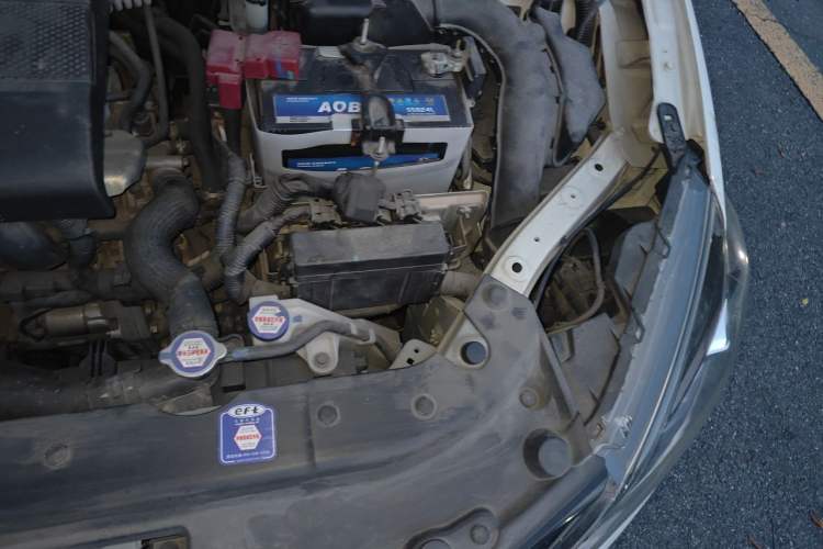 Used Nissan Sylphy 2018 1.6XV CVT Deluxe Edition Engine Bay Left