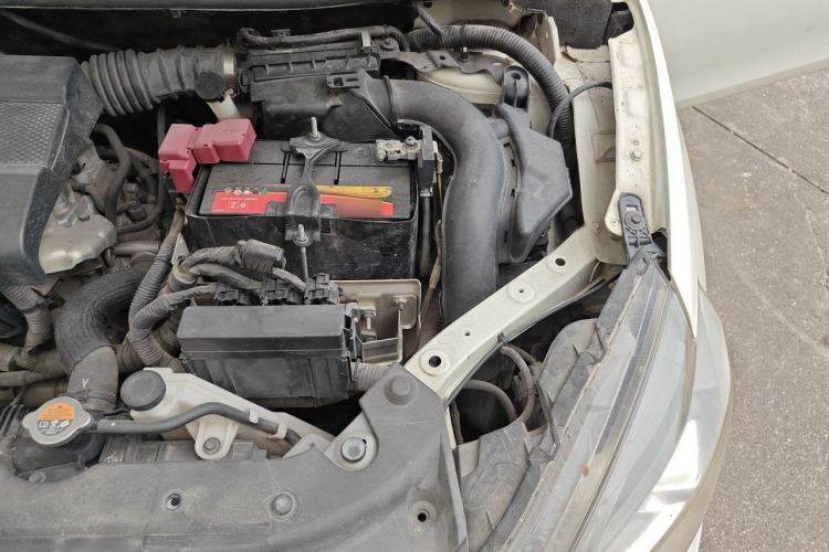 Used Nissan Sylphy 2018 1.6XV CVT Deluxe Edition Engine Bay Left