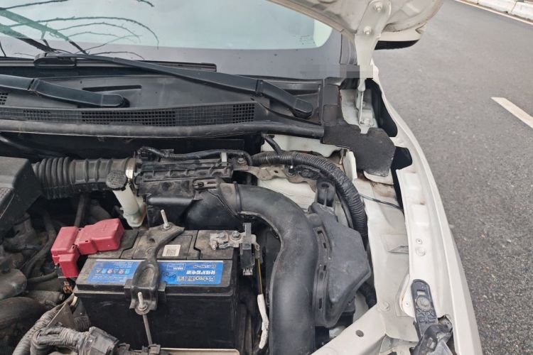 Used Nissan Sylphy 2018 1.6XV CVT Deluxe Edition Engine Bay Left