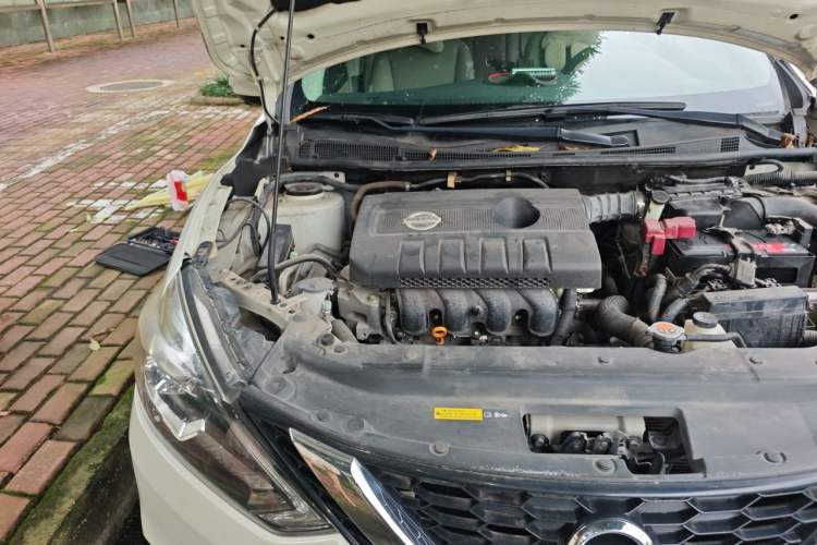 Used Nissan Sylphy 2018 1.6XV CVT Deluxe Edition Engine Bay Right