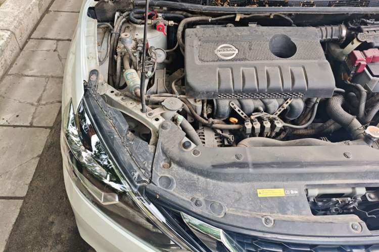 Used Nissan Sylphy 2018 1.6XL Manual Luxury Edition Engine Bay Right