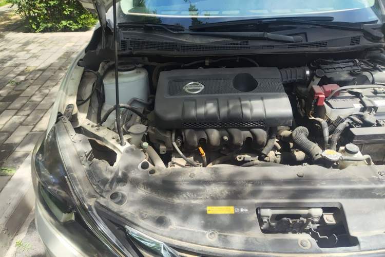 Used Nissan Sylphy 2018 1.6XL Manual Luxury Edition Engine Bay Right