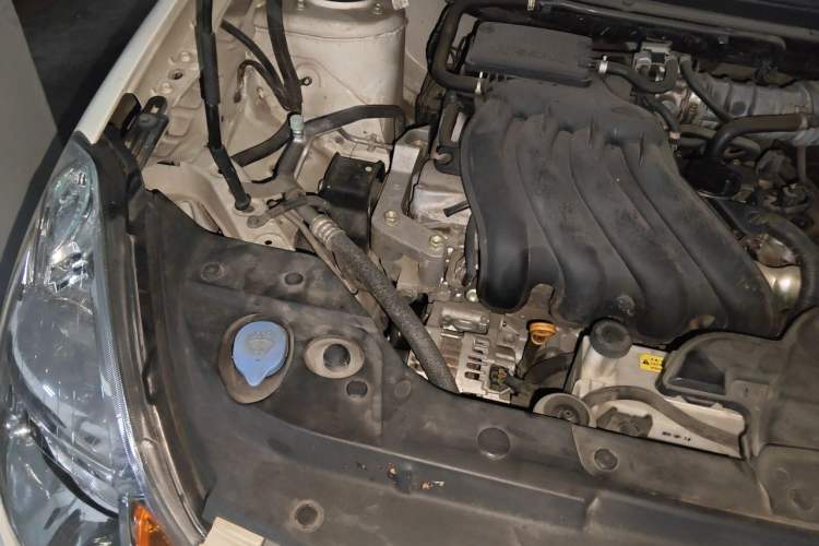 Used Nissan Sylphy 2018 Classic 1.6XE CVT Comfort Edition Engine Bay Right
