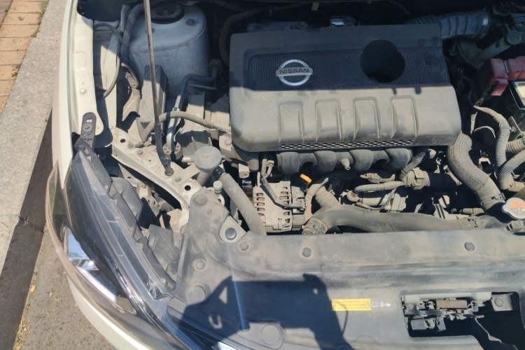 Used Nissan Sylphy 2018 1.6XV CVT Deluxe Edition Engine Bay Right