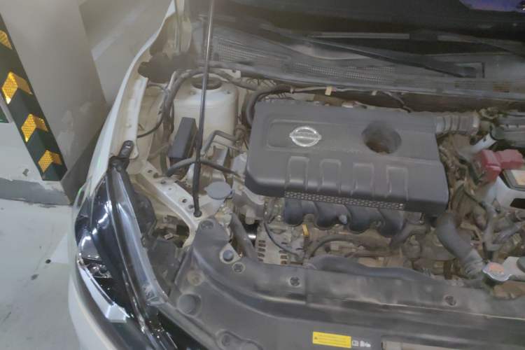 Used Nissan Sylphy 2018 1.6XV CVT Deluxe Edition Engine Bay Right