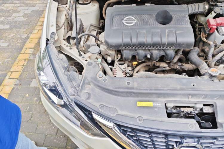 Used Nissan Sylphy 2018 1.6XV CVT Deluxe Edition Engine Bay Right