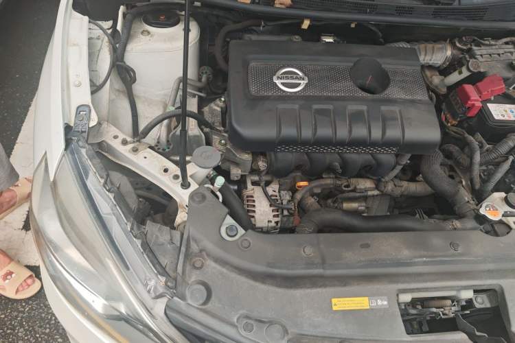 Used Nissan Sylphy 2018 1.6XL Manual Luxury Edition Engine Bay Right