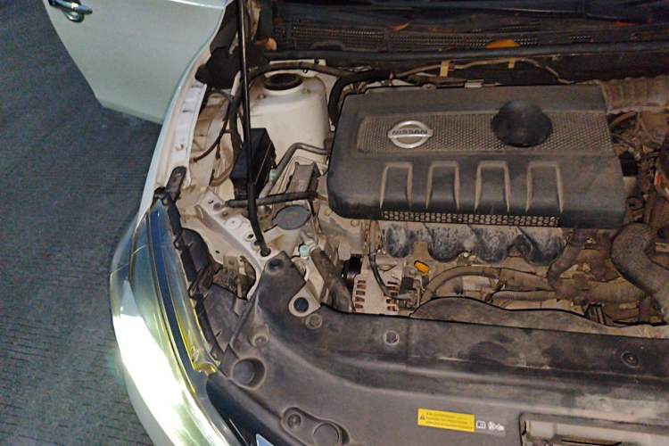 Used Nissan Sylphy 2018 1.6XV CVT Deluxe Edition Engine Bay Right