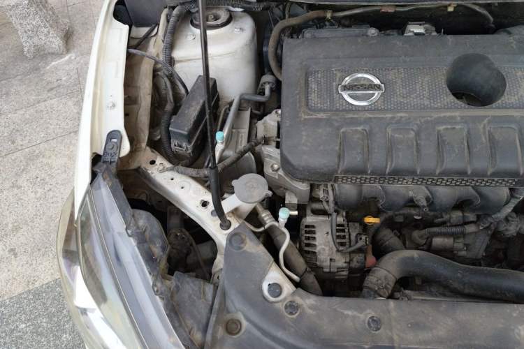 Used Nissan Sylphy 2018 1.6XV CVT Deluxe Edition Engine Bay Right