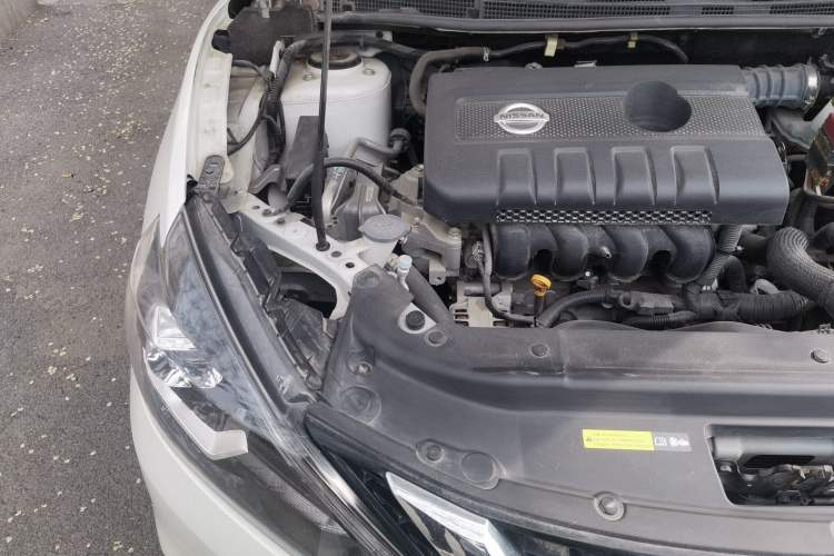Used Nissan Sylphy 2018 1.6XV CVT Deluxe Edition Engine Bay Right