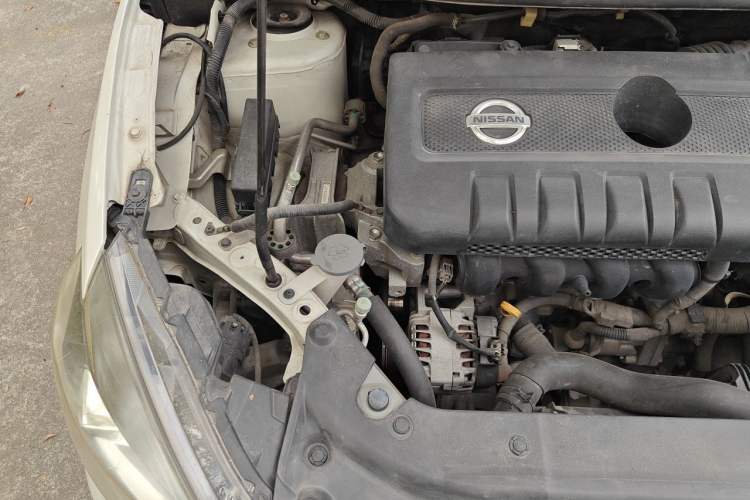 Used Nissan Sylphy 2018 1.6XV CVT Deluxe Edition Engine Bay Right
