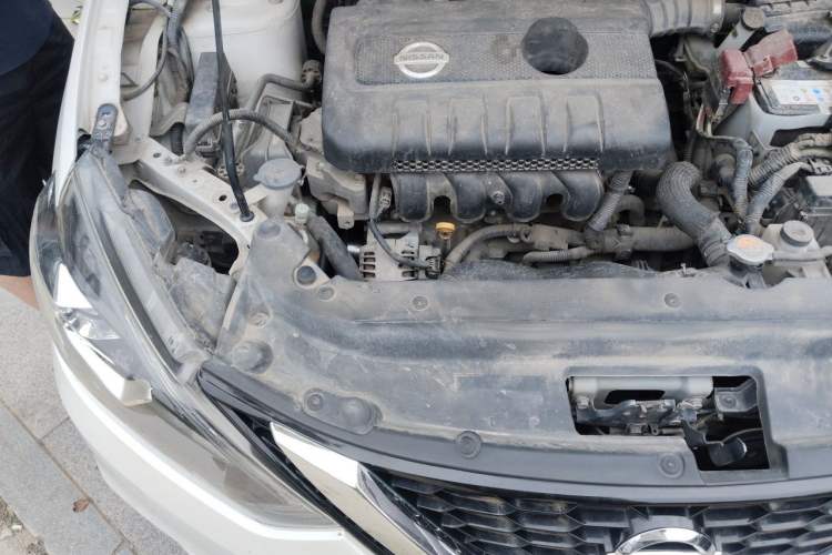 Used Nissan Sylphy 2018 1.6XV CVT Deluxe Edition Engine Bay Right