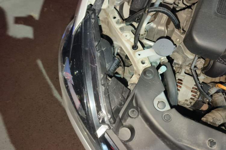 Used Nissan Sylphy 2018 1.6XV CVT Deluxe Edition Engine Bay Right