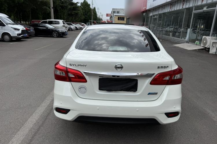 Used Nissan Sylphy 2018 1.6XV CVT Deluxe Edition Exterior 1